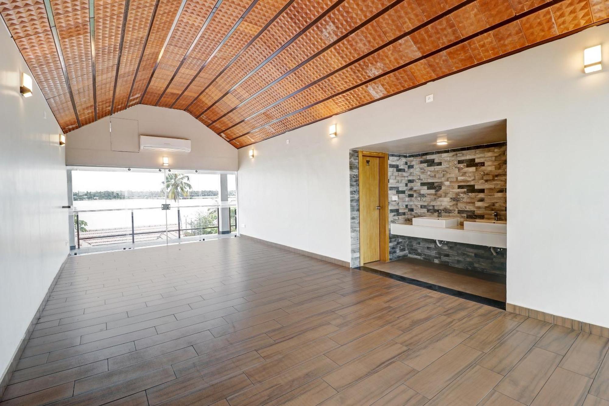 Townhouse Oak Edassery'S Sealine Villa Stay Kochi Zewnętrze zdjęcie