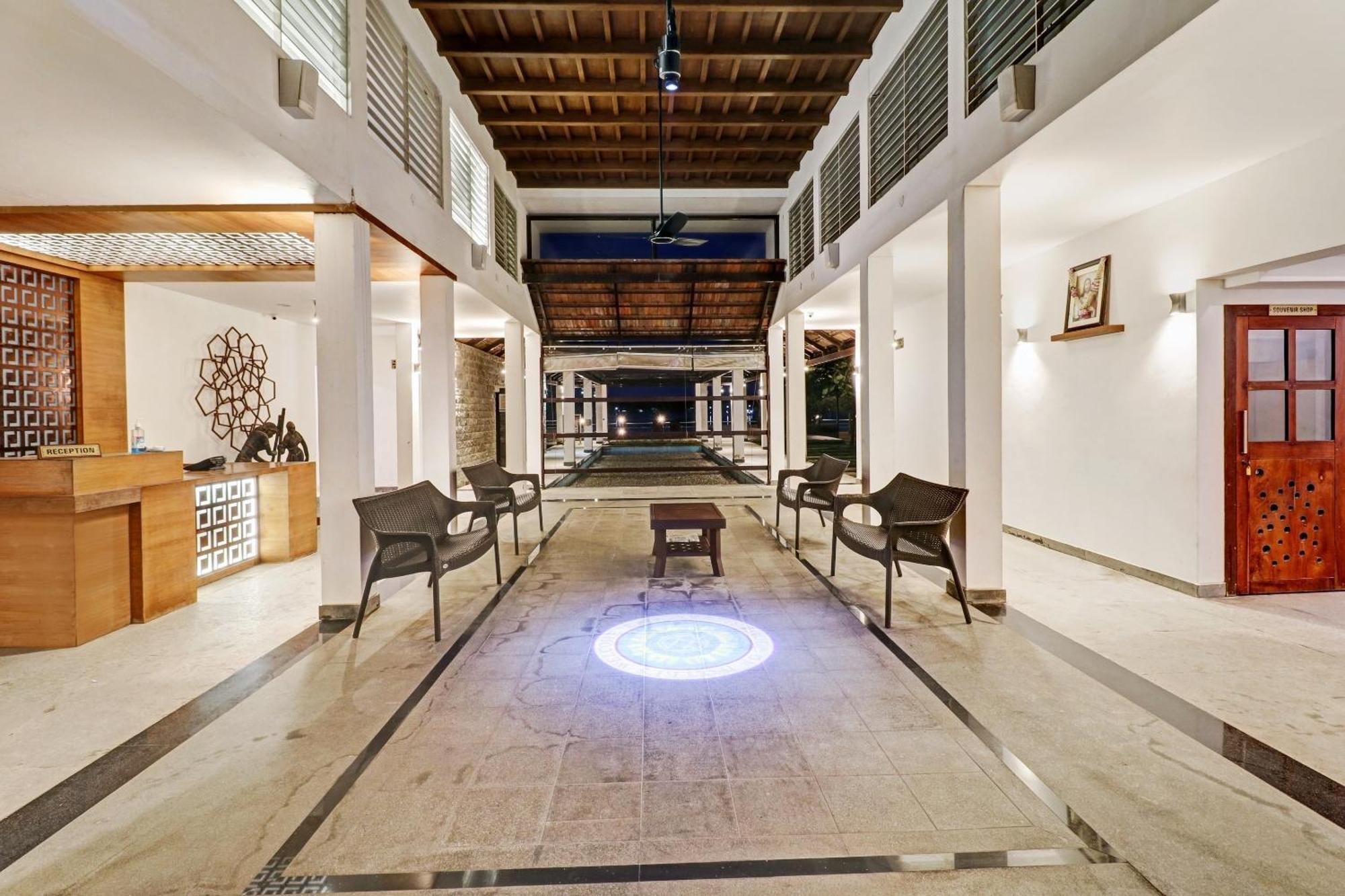 Townhouse Oak Edassery'S Sealine Villa Stay Kochi Zewnętrze zdjęcie